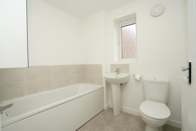 3 bed Terraced for sale Image 12