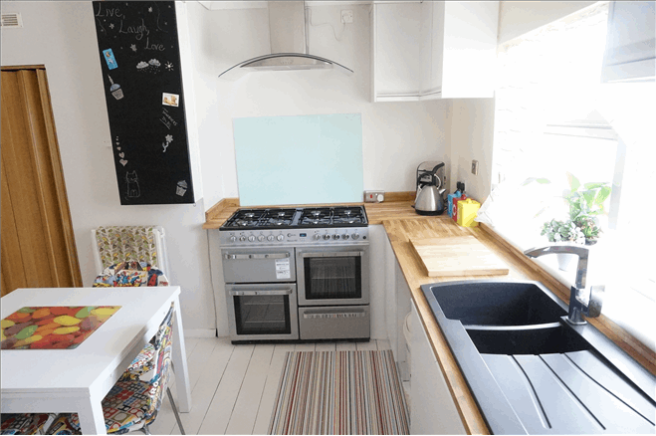 Kitchen / Breakfast