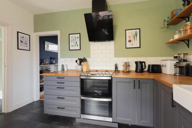 3 bed Semi-Detached for sale Image 10