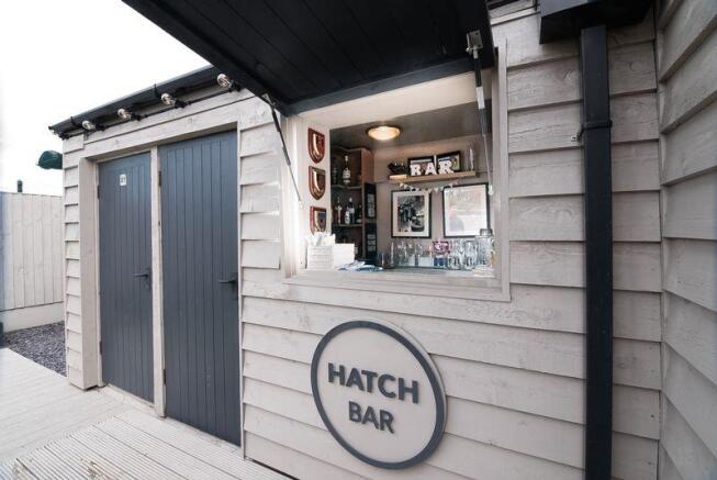 Hatch Bar