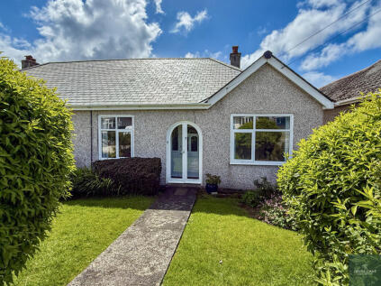Tresawls Avenue, Truro, TR1