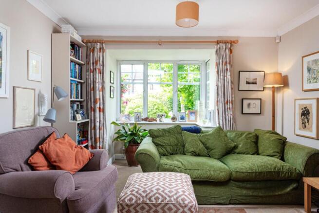 5 bed Detached for sale Image 5