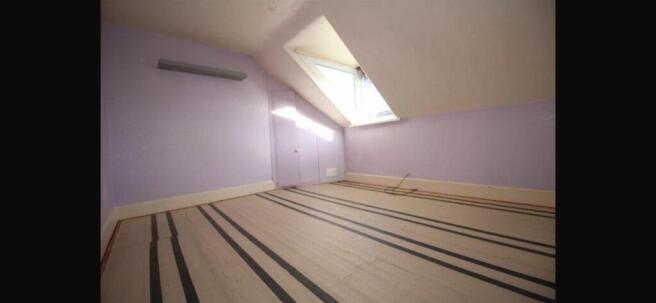 2 bed Maisonette for sale Image 8