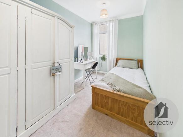 3 bed Terraced for sale Image 12