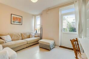 162, Fulham Court, Fulham Road, London SW6 5PG