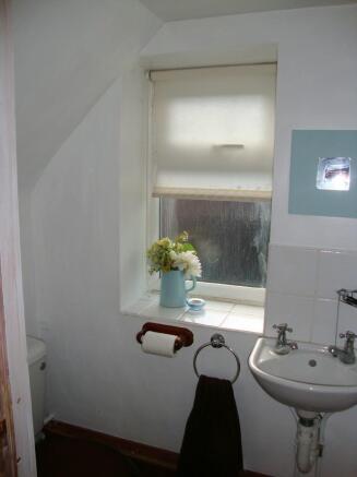 Guest Cloakroom