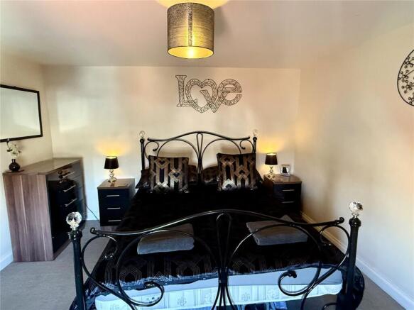 2 bed End of Terrace for sale Image 9
