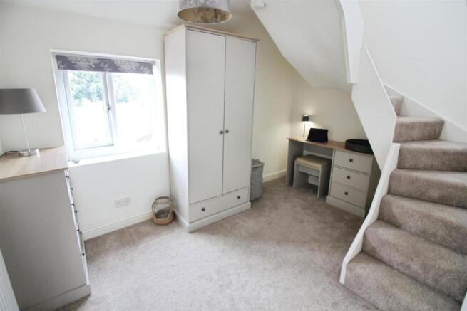 2 bed End of Terrace for sale Image 10
