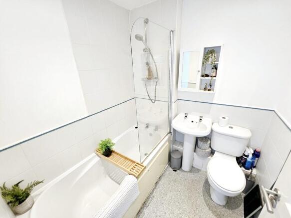2 bed Terraced for sale Image 7