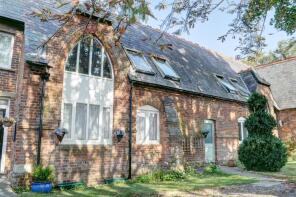 5, St Andrews House, Oakley Road, Chinnor OX39 4ET