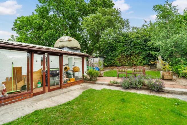 2 bed Bungalow for sale Image 12