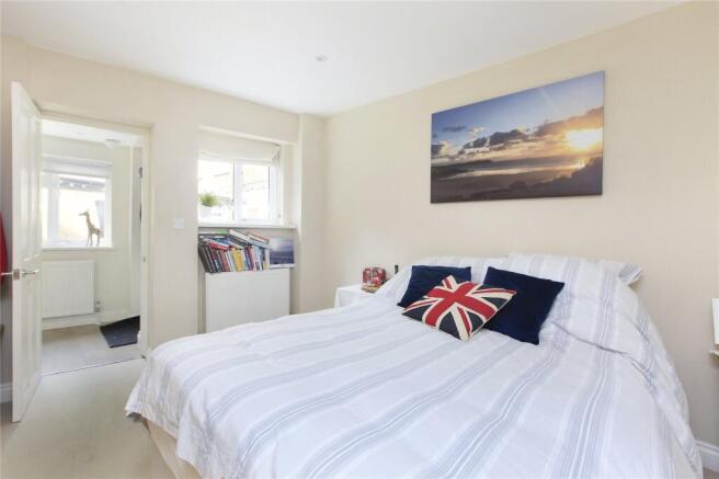 property in Old Town,
Clapham Common, SW4
