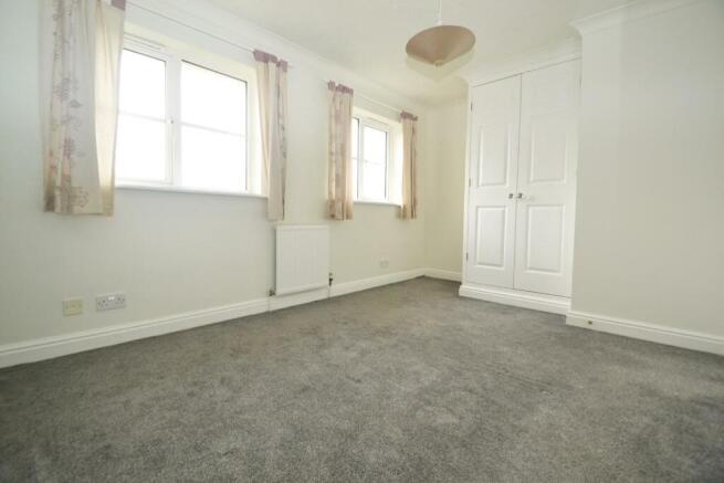 Bedroom 2.JPG