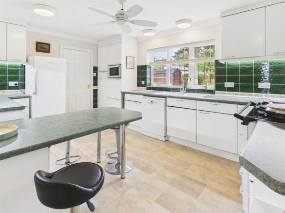 23 Tor O Moor Road, Woodhall Spa photo 4
