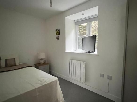 Bedroom: