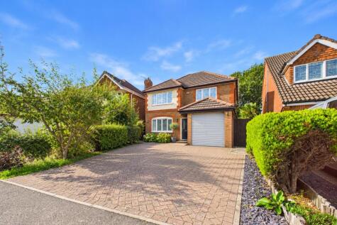 Atte Lane, Warfield, Berkshire, RG42
