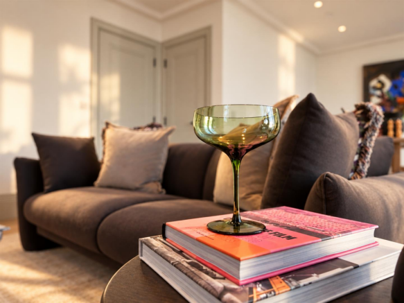 Lifestyle shots (1).png