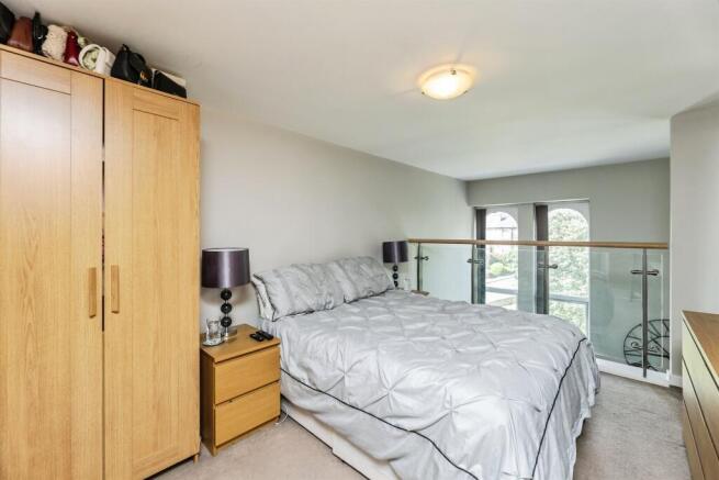 2 bed Apartment for sale Image 9