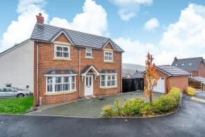12, Bryn Hyfryd, Llangollen LL20 8BZ