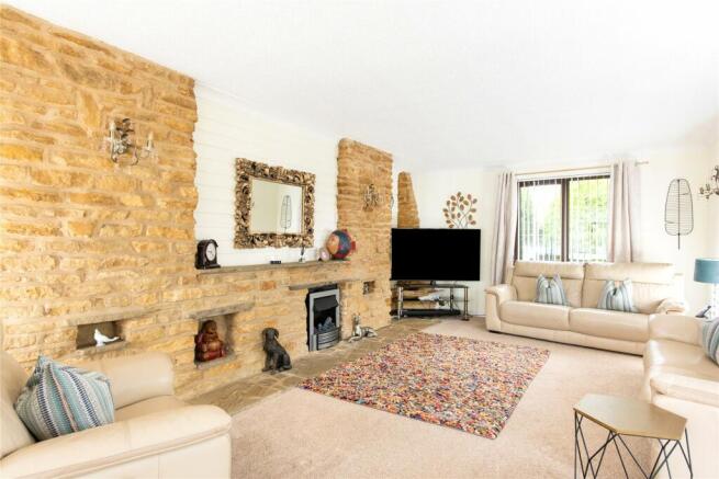 Sitting/Dining Rm