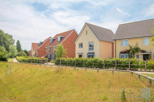 4-bed detached on Aspen Drive, Wymondham, £325,000