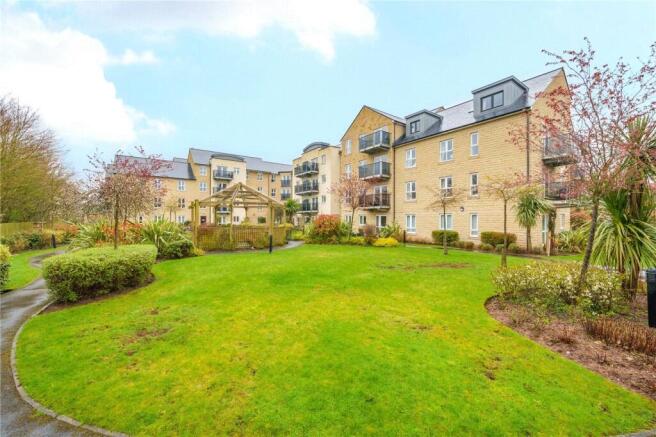1 bed Apartment for sale Image 8