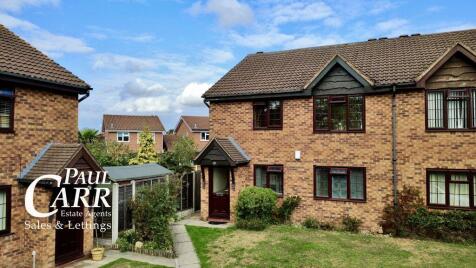 Moore Close, Four Oaks, Sutton Coldfield, B74 4XY