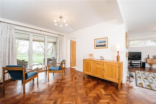Sitting Room/Snug