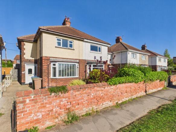 3 bed Semi-Detached for sale in preston