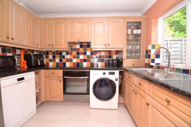 Fitted kitchen