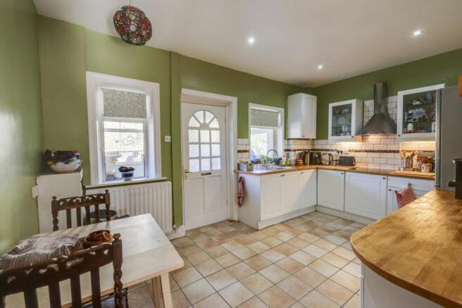 2 bed End of Terrace for sale Image 4