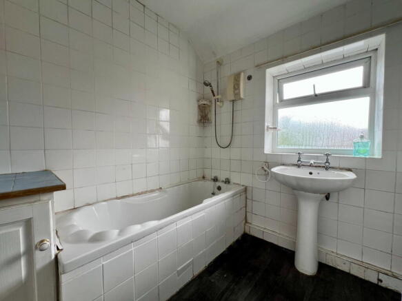3 bed End of Terrace for sale Image 4
