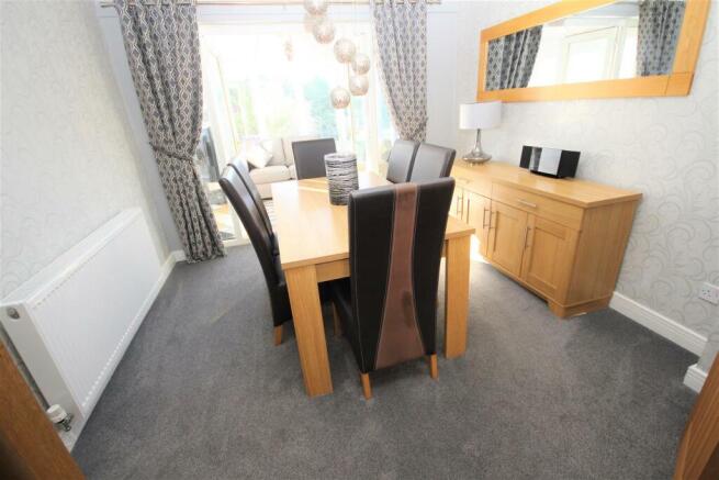 dining room.jpg