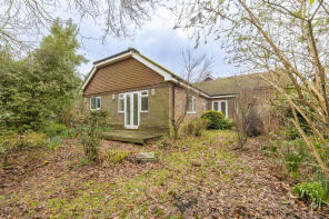 The Burrows, Harley Lane, Heathfield TN21 8AQ