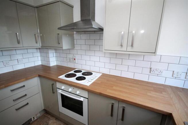 kitchen 1.JPG