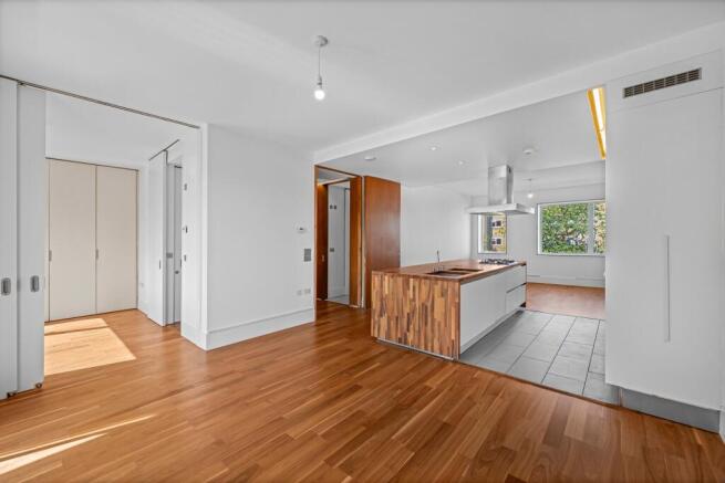 Kitchen/Reception