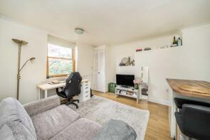 Flat 8, 130, Earl's Court Road, London W8 6QL