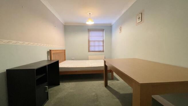 Bedroom 2.JPG