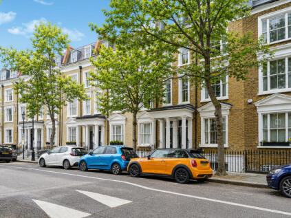 Kempsford Gardens, London, SW5