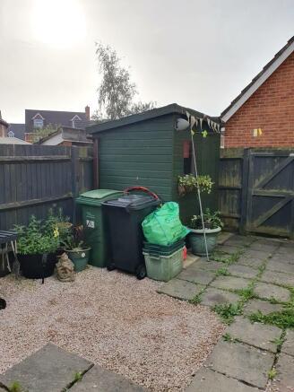 Shed.jpg