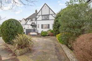 83, Lynwood Grove, Orpington BR6 0BQ
