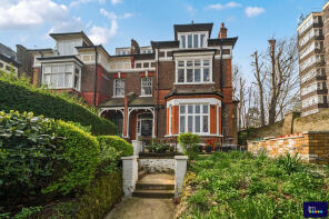 77, Sunnyside Road, London N19 3SL