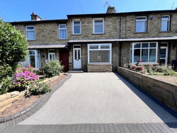 3 bed Terraced for sale in huddersfield