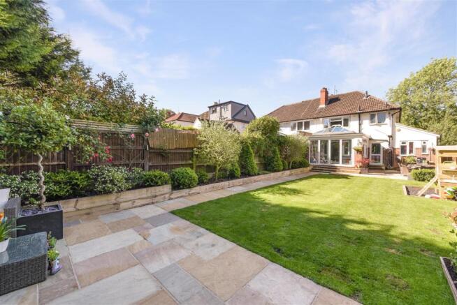 Epsom Lane South Garden.jpg