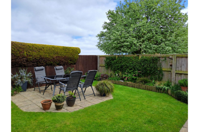 3 bed Semi-Detached for sale Image 10