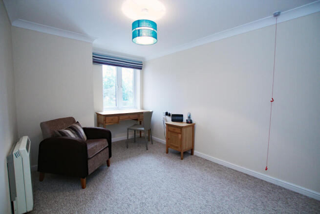 Photo 12