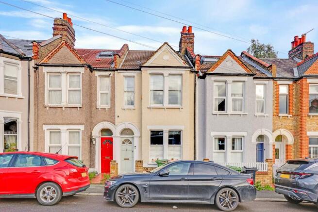 14-ef09JHPropWorld - 5 Sunnydene Street - 43.jpg