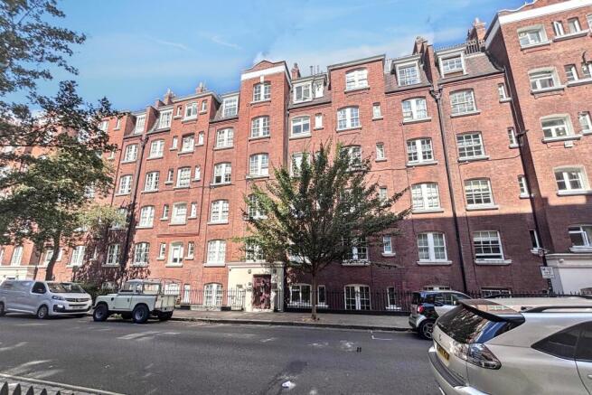 63 Sandwich House, Bloomsbury, London, WC1H 9PP