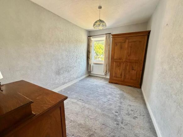 3 bed Terraced for sale Image 9
