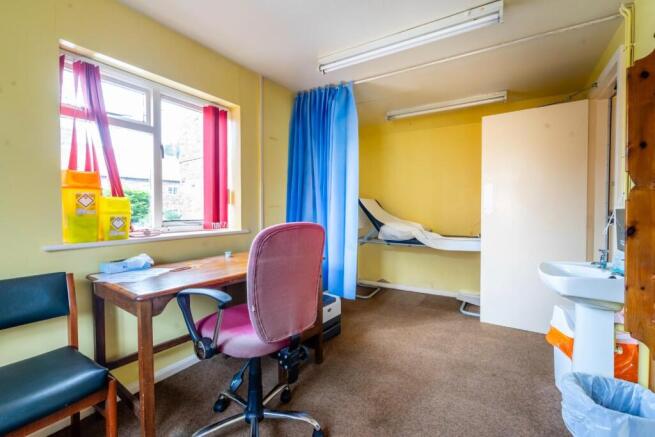 2 bed Bungalow for sale Image 4